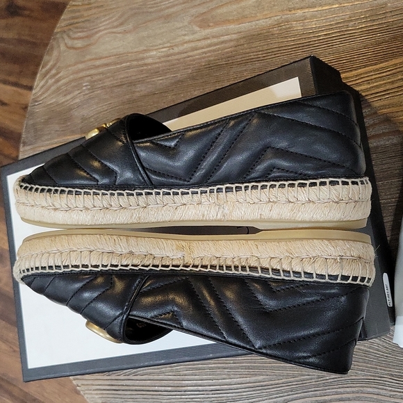 COPY - GUCCI Leather espadrille with Double G - Picture 6 of 9